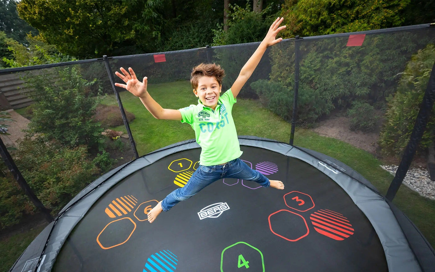 Berg Trampoline Banner