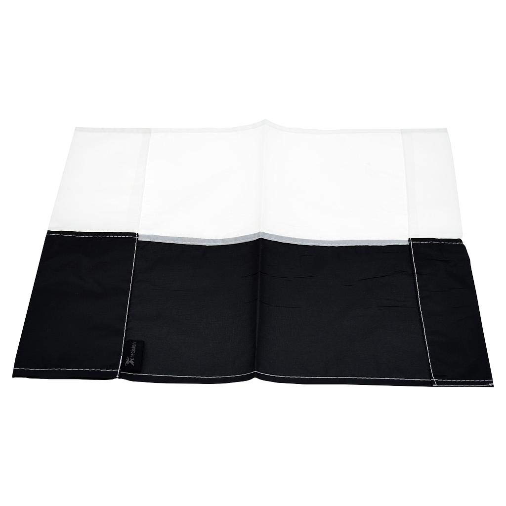 Precision Corner Flag Black / White