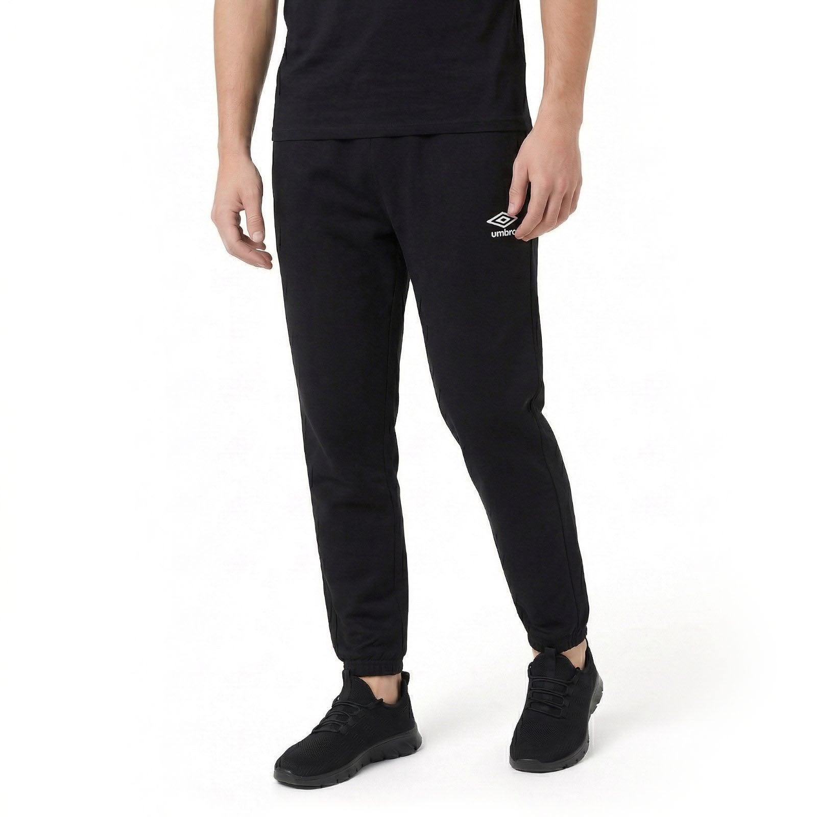 Umbro Mens Woven Training Pant