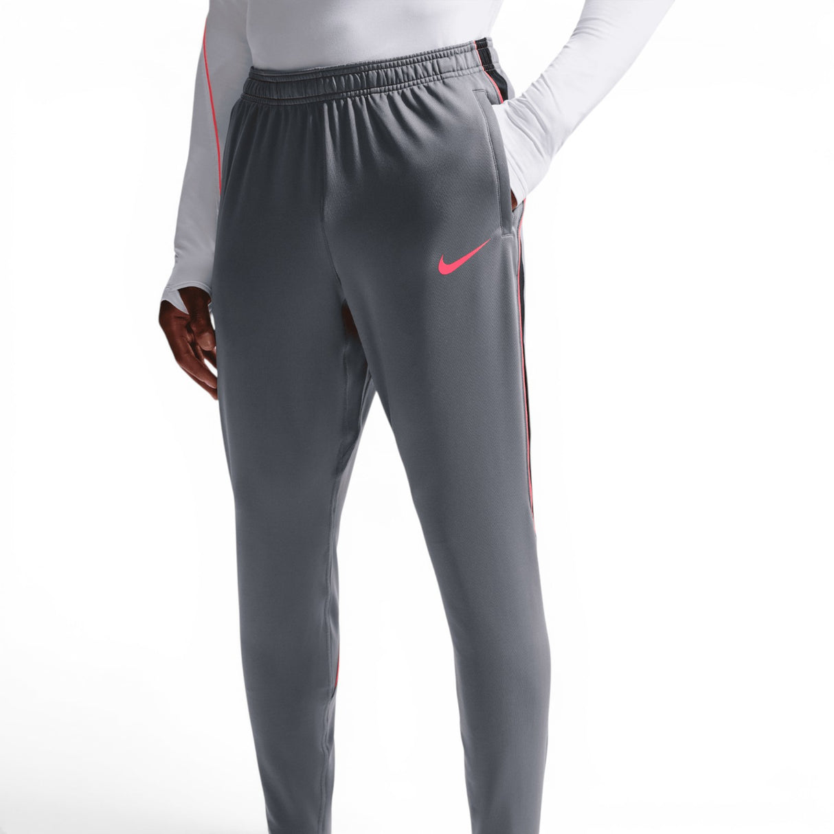 Nike Strike Mens Dri-FIT Slim-Fit Football Training Pants