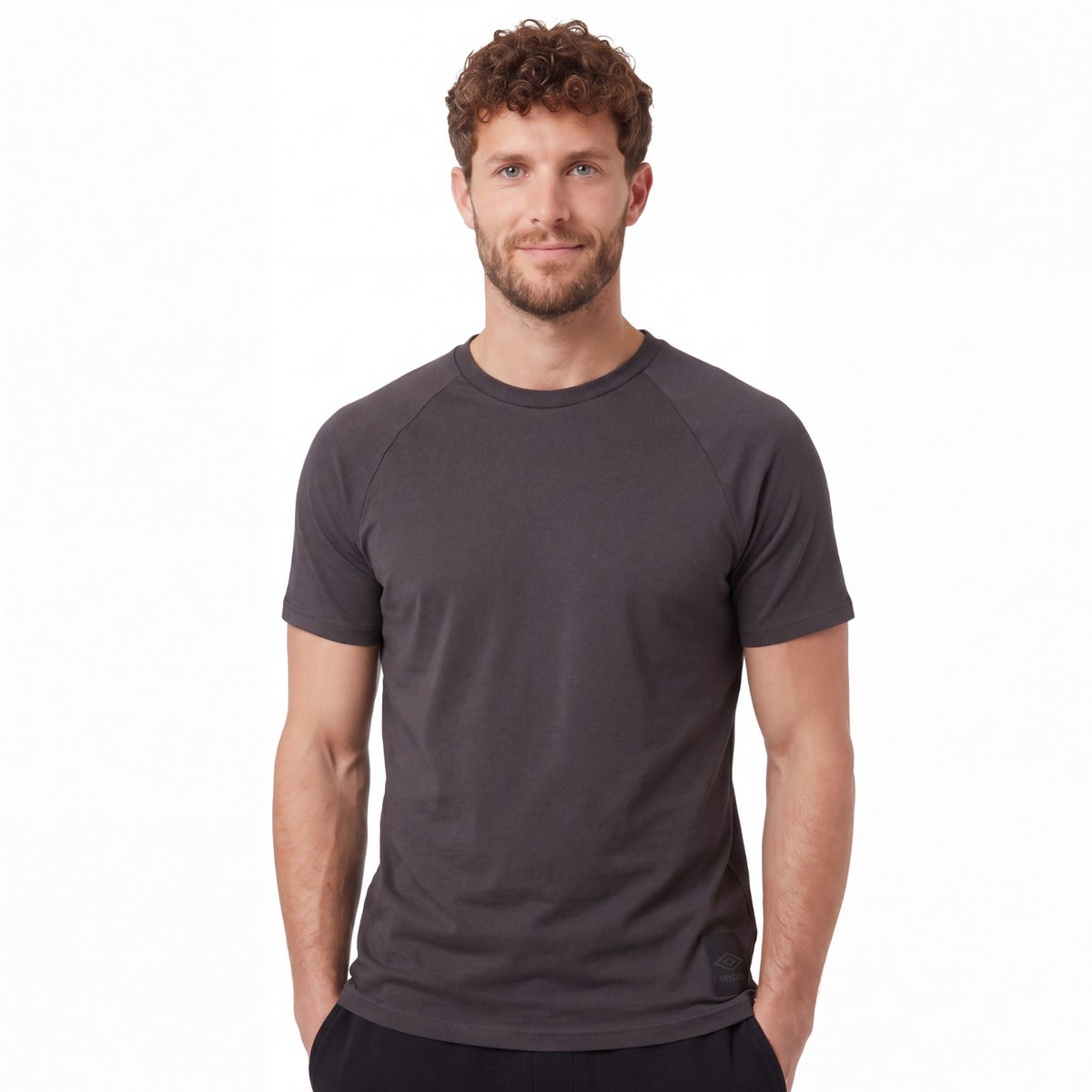 Umbro Relaxed Mens Short-Sleeve Crew Training T-Shirt