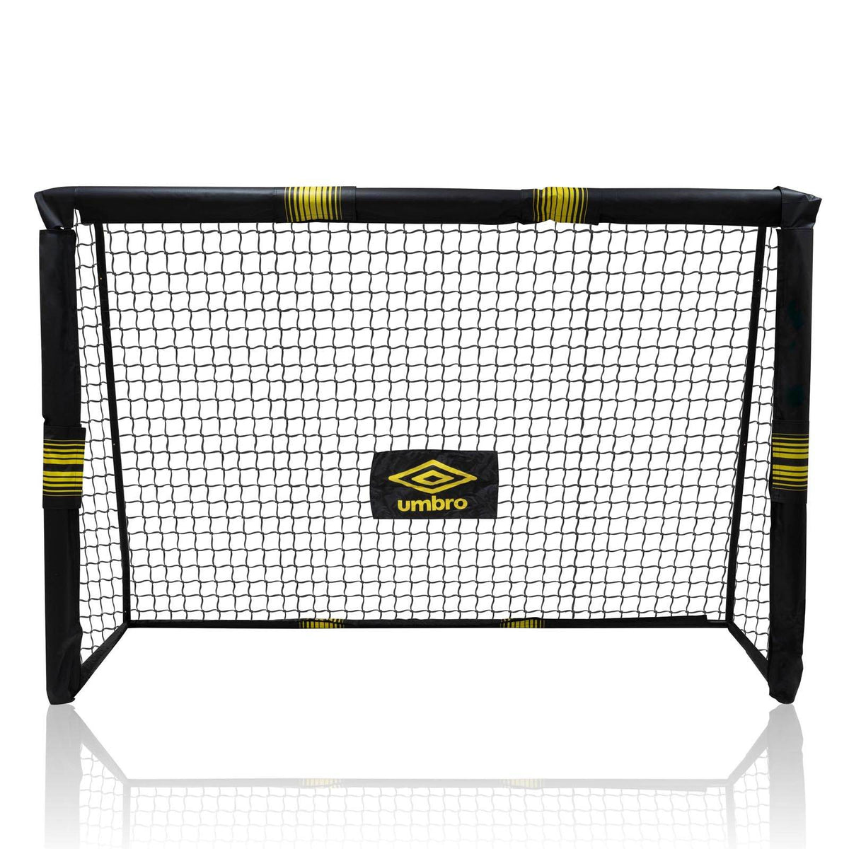Umbro 3 x 2m Football Goal Post