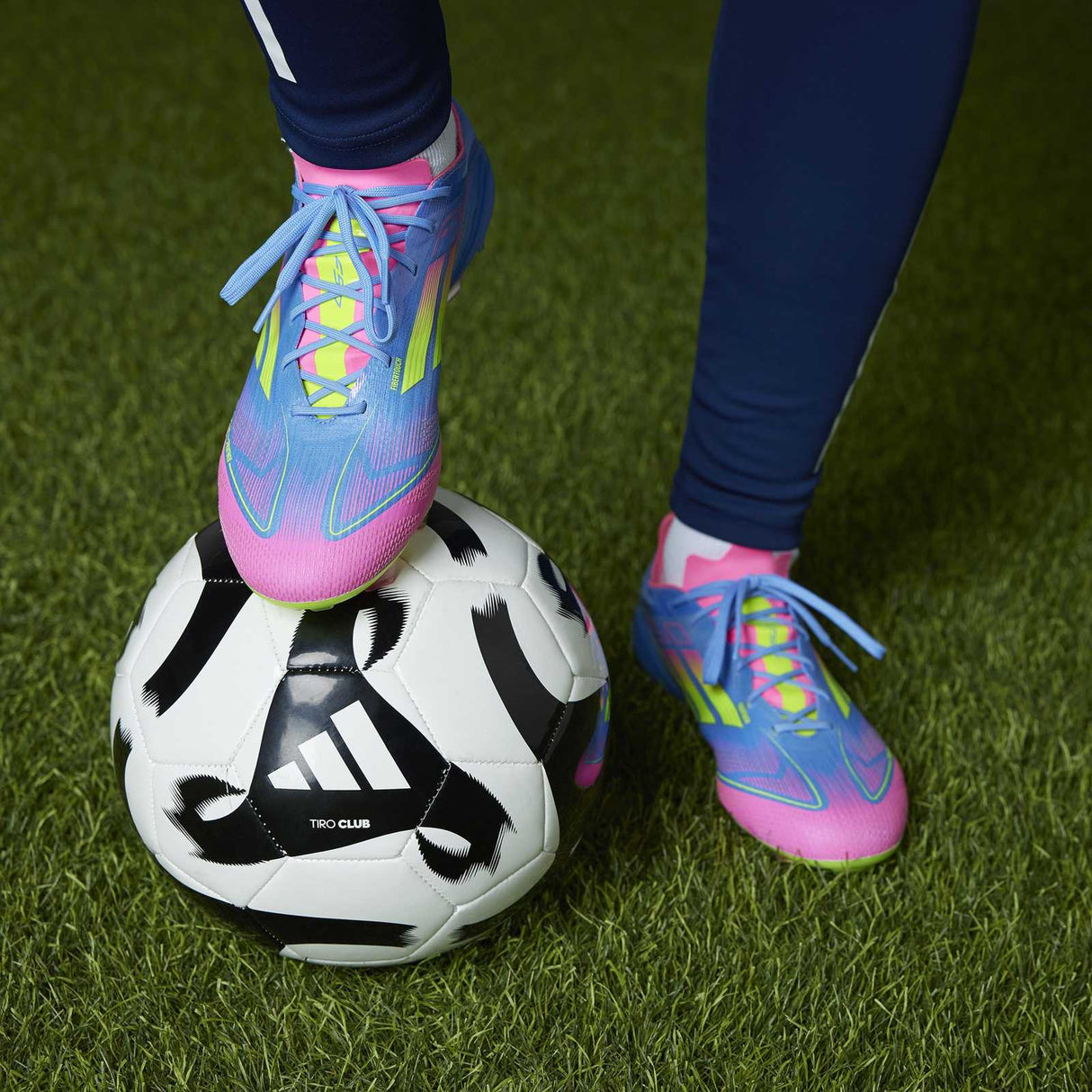 adidas F50 Elite Adults Firm Ground Football Boots