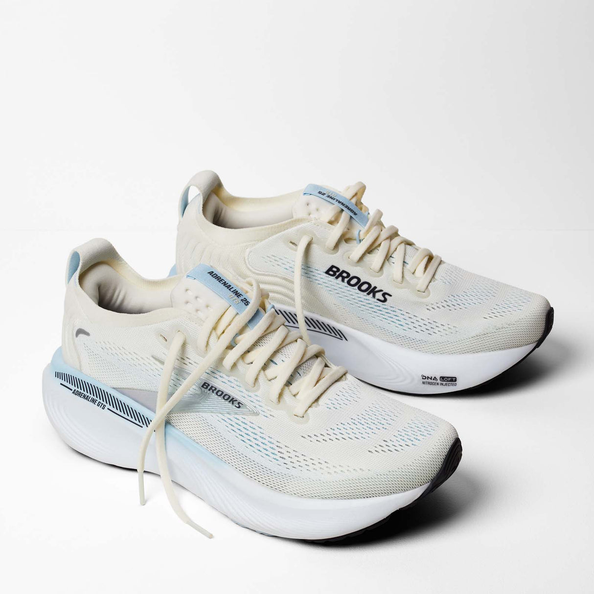 Brooks Adrenaline GTS 25 Womens White