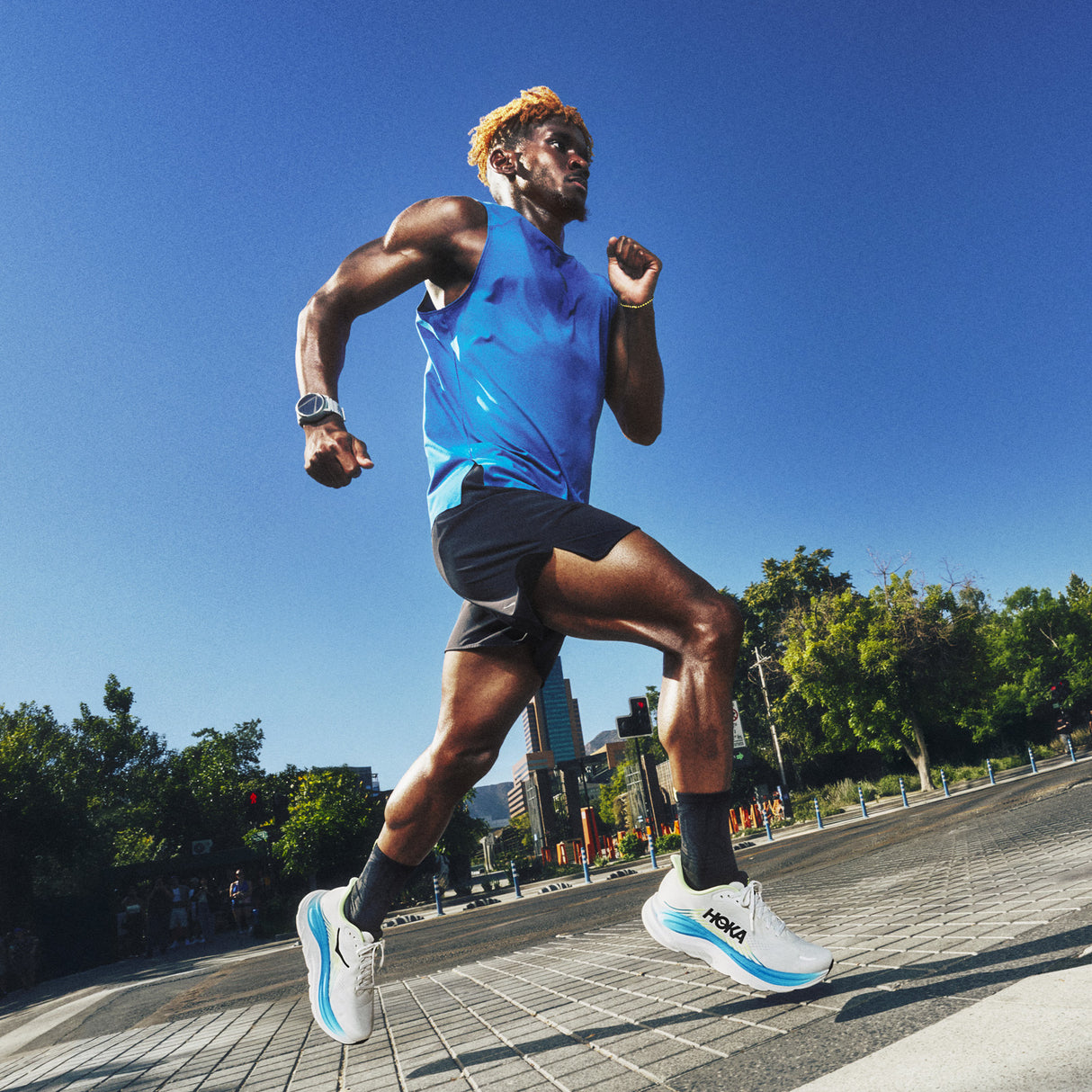 Hoka Clifton 11 Mens Frost Black
