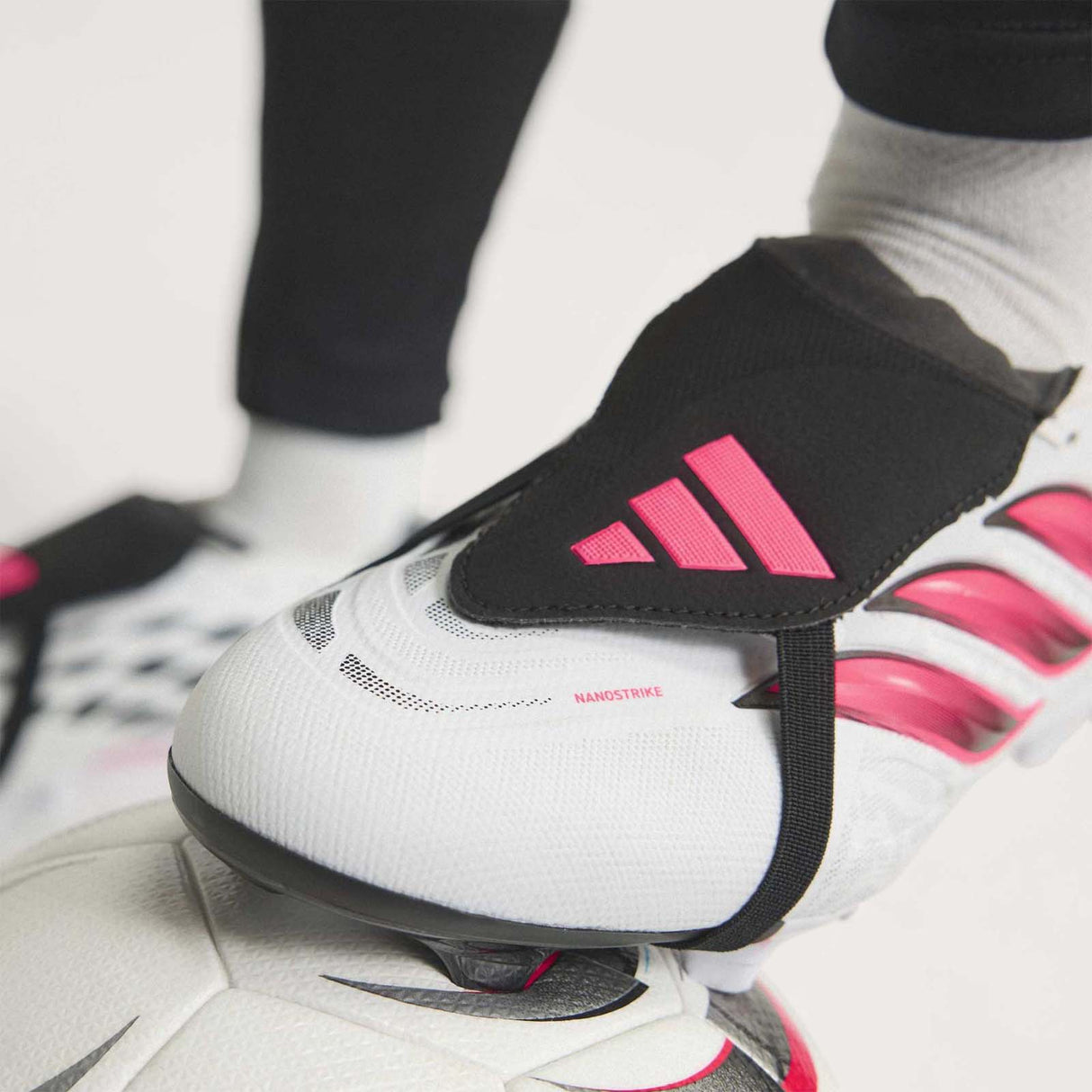 adidas Predator League FT FG White Red