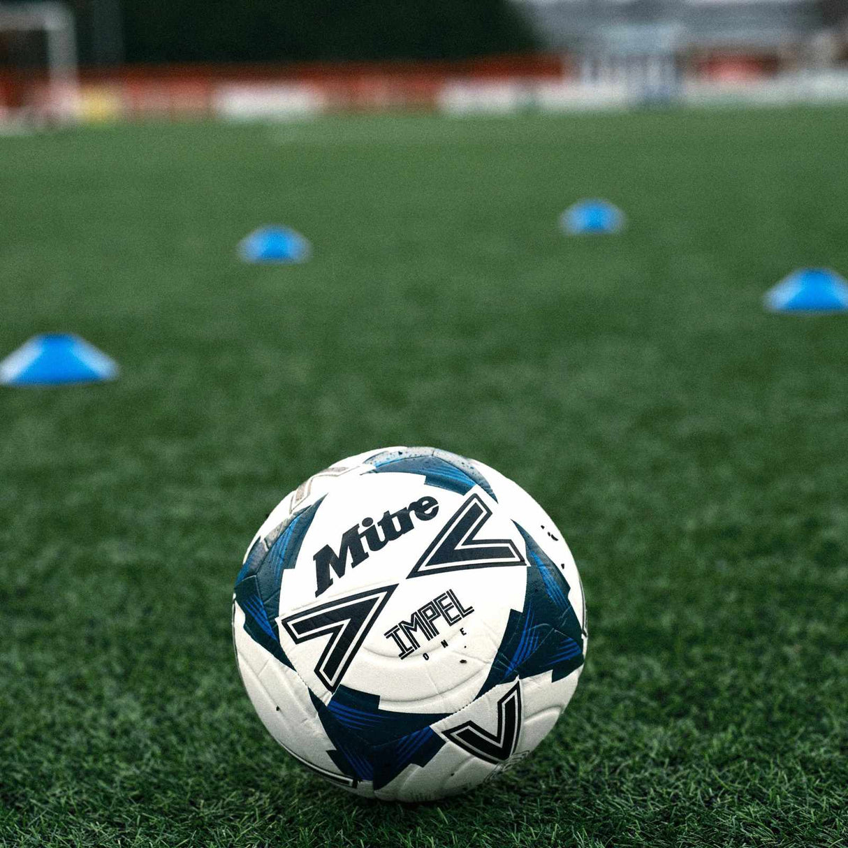 Mitre Impel One 24 Football 5 White