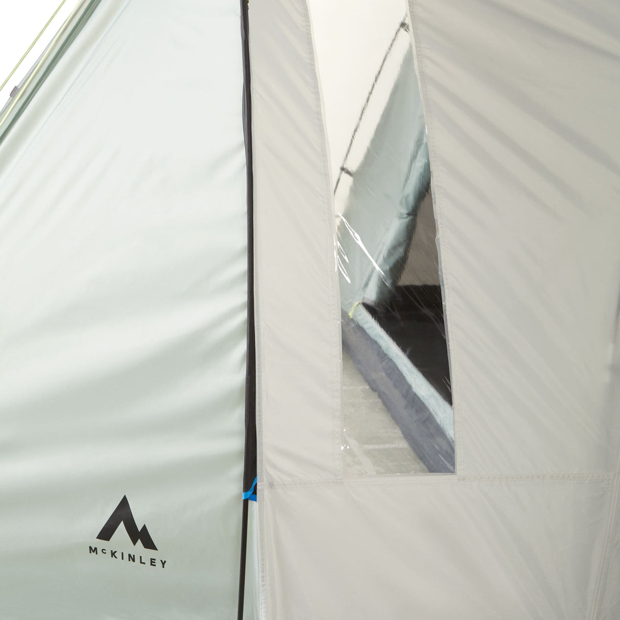 McKINLEY Family 4 Person 10.4 I Tent - Close up