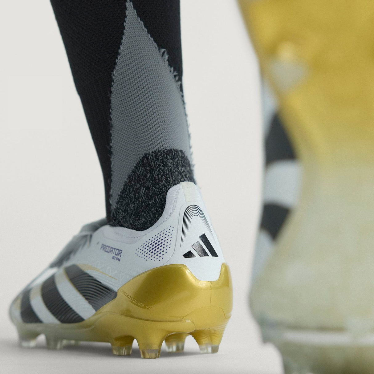 adidas Predator Elite Adults Firm Ground Football Boots