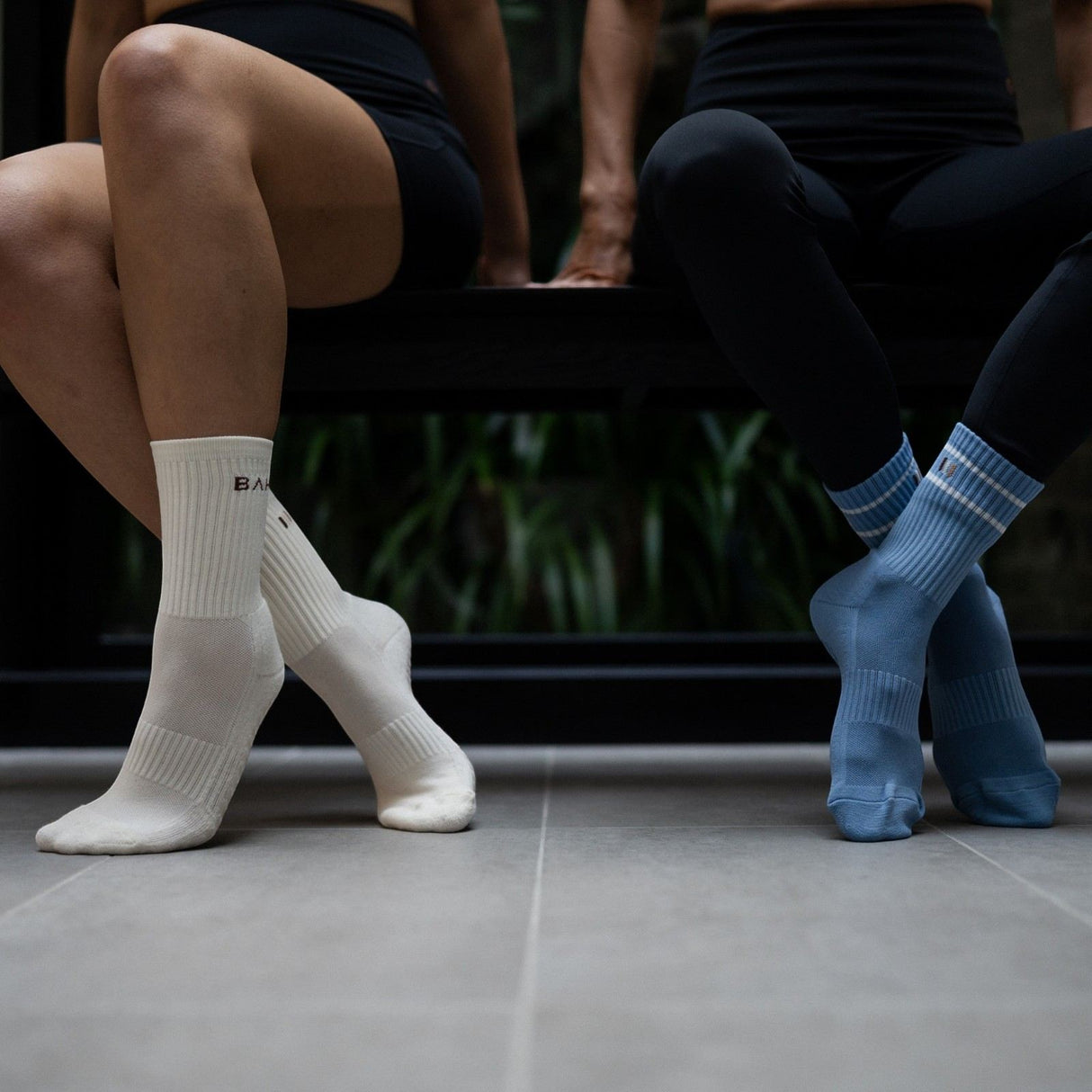 BAHE Studio Grippy Crew Socks 2Pk White