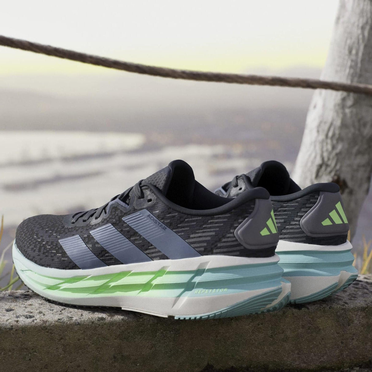adidas Adistar 4 Mens Cushioned Regular-Fit Running Shoes