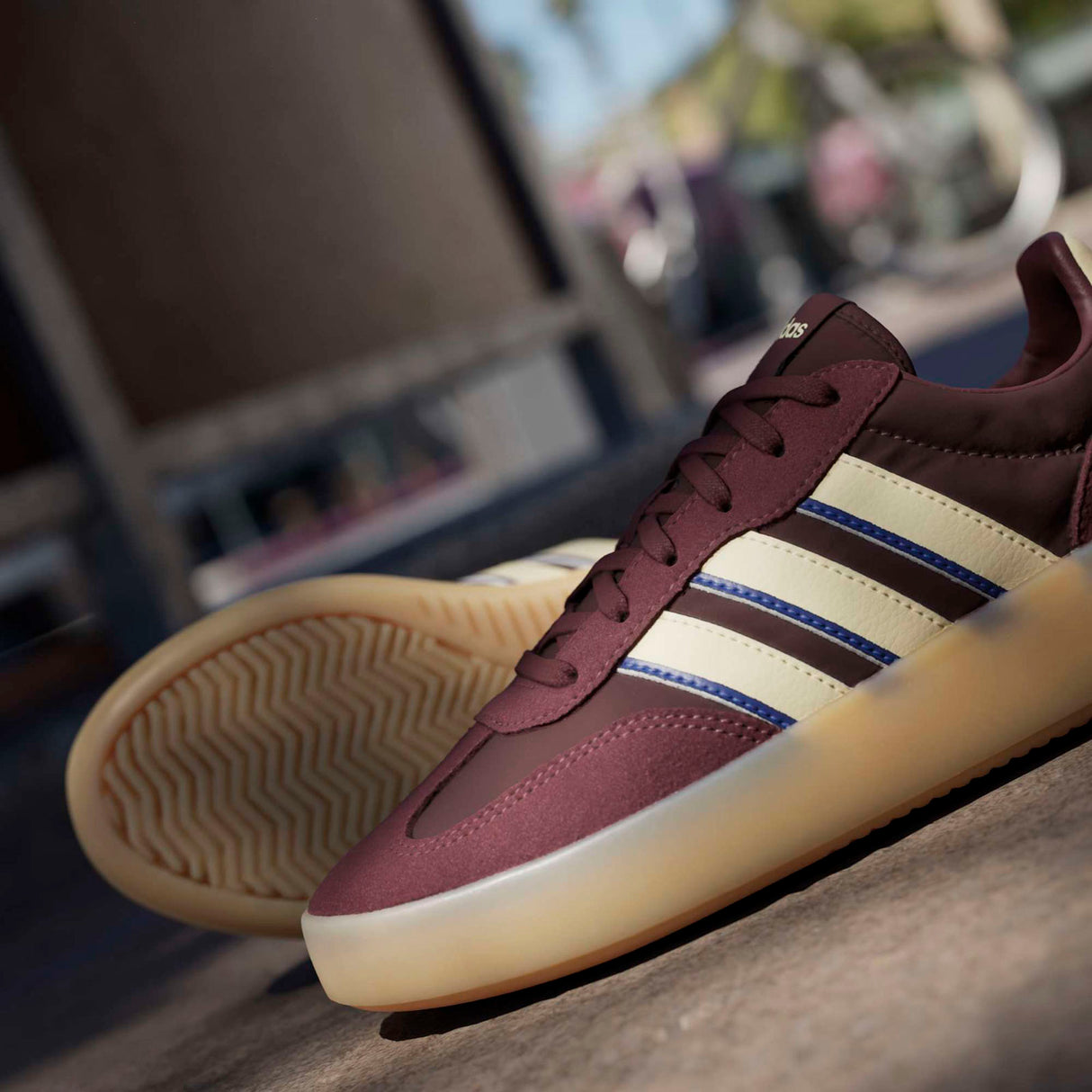 adidas Womens BARREDA DECODE Red