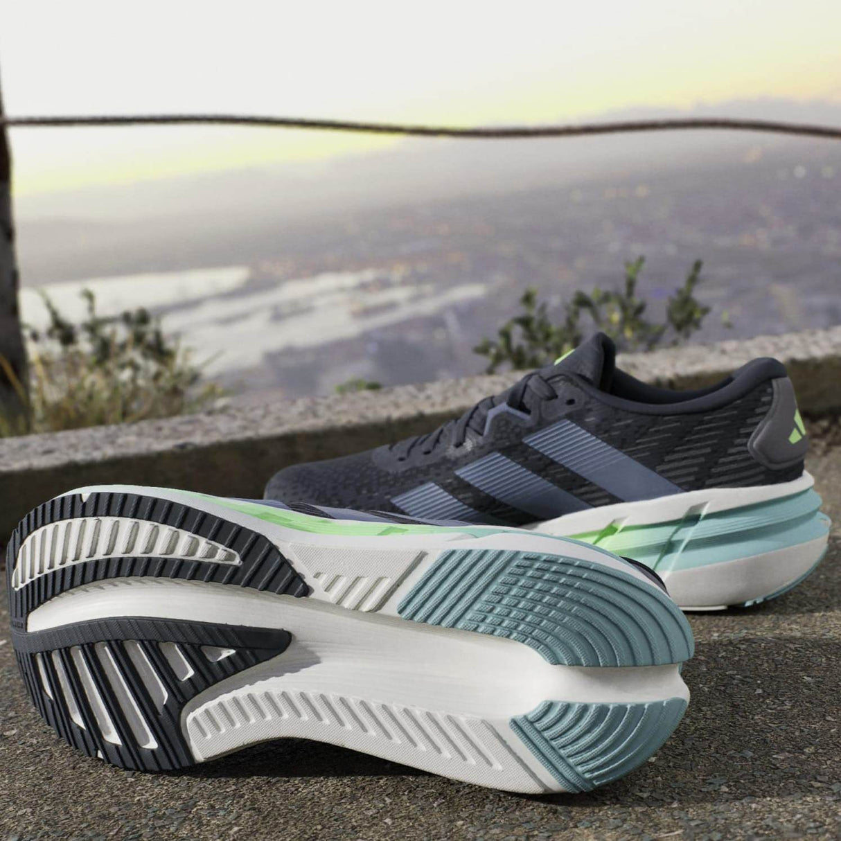 adidas Adistar 4 Mens Cushioned Regular-Fit Running Shoes