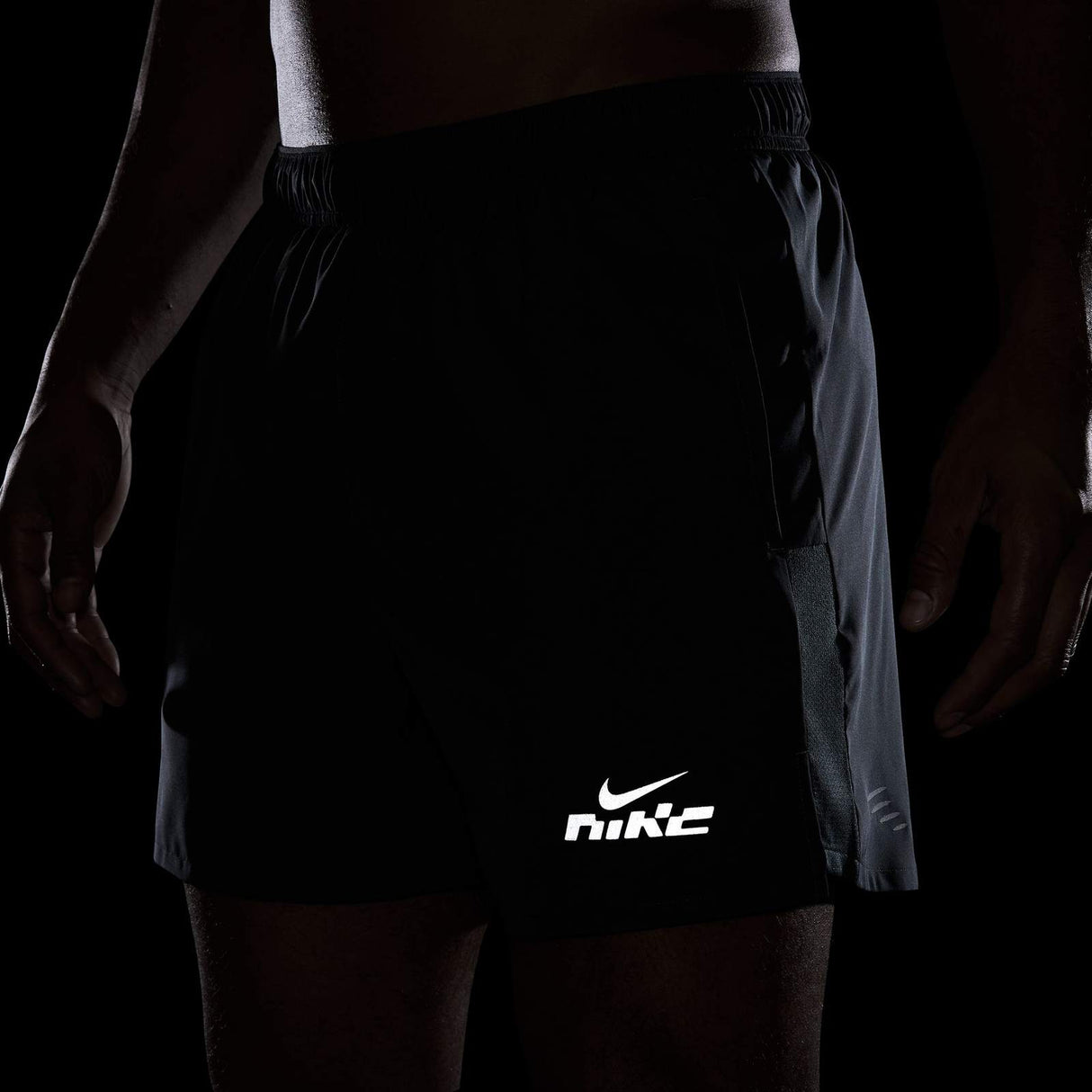 Nike Challenger Flash Mens Dri-Fit 5" Brief-Lined Running Shorts