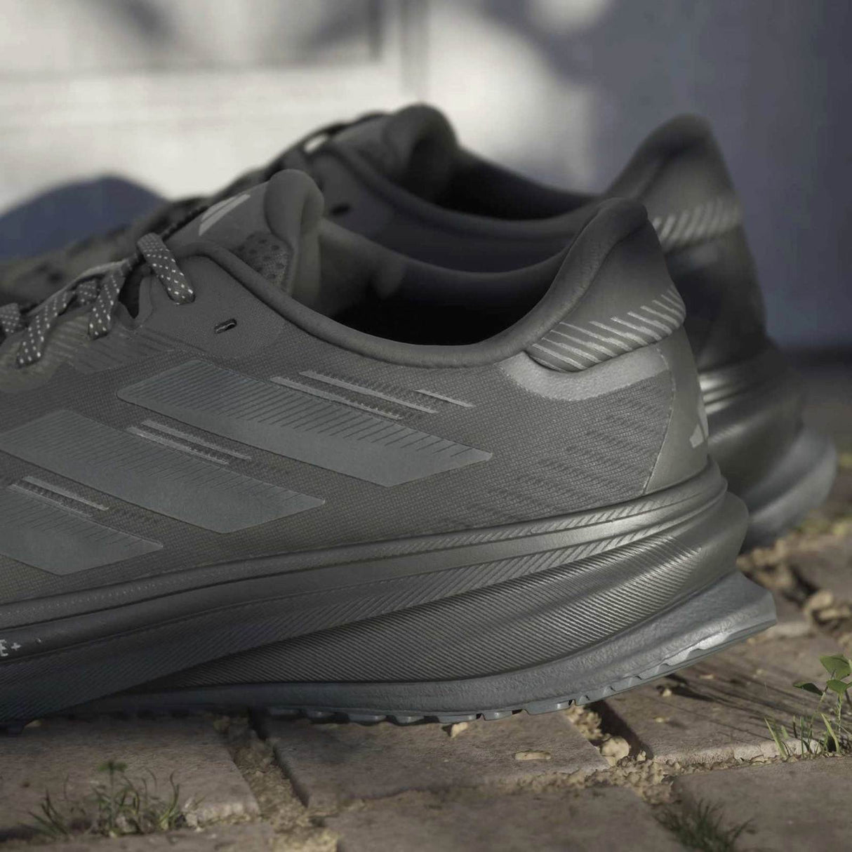 adidas Supernova Rise GTX Mens Waterproof Running Shoes