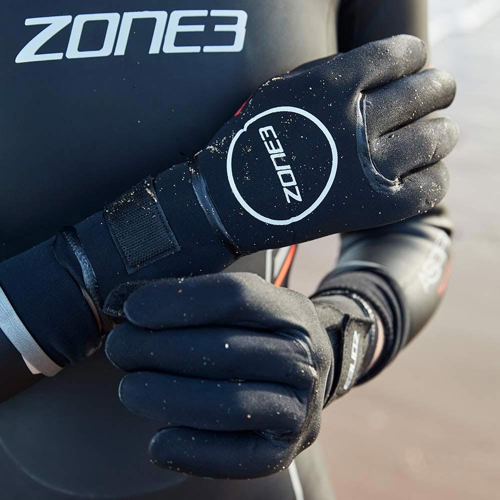 Zone3 Heat-Tech Neoprene Warmth Swim Gloves