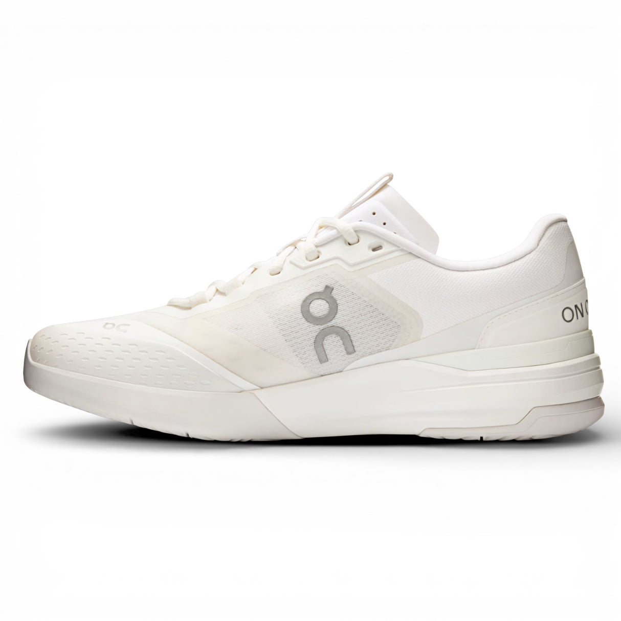 ON THE ROGER Advantage Pro Mens Tennis Shoes