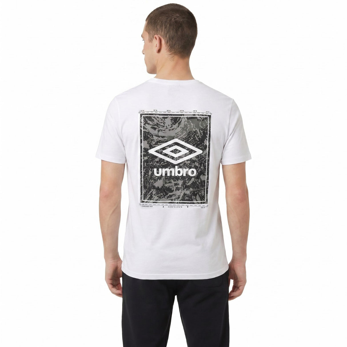 Umbro Mens Camo Graphic Short Sleeve Training T-Shirt