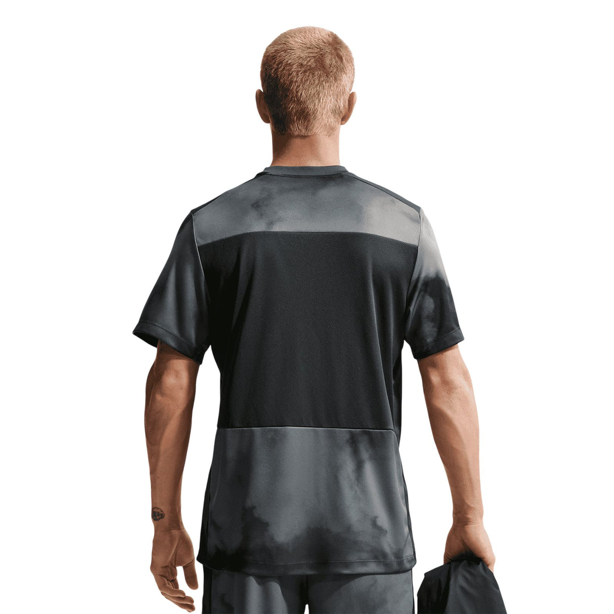 Nike Academy+ Mens Dri-FIT Short-Sleeve Soccer Top