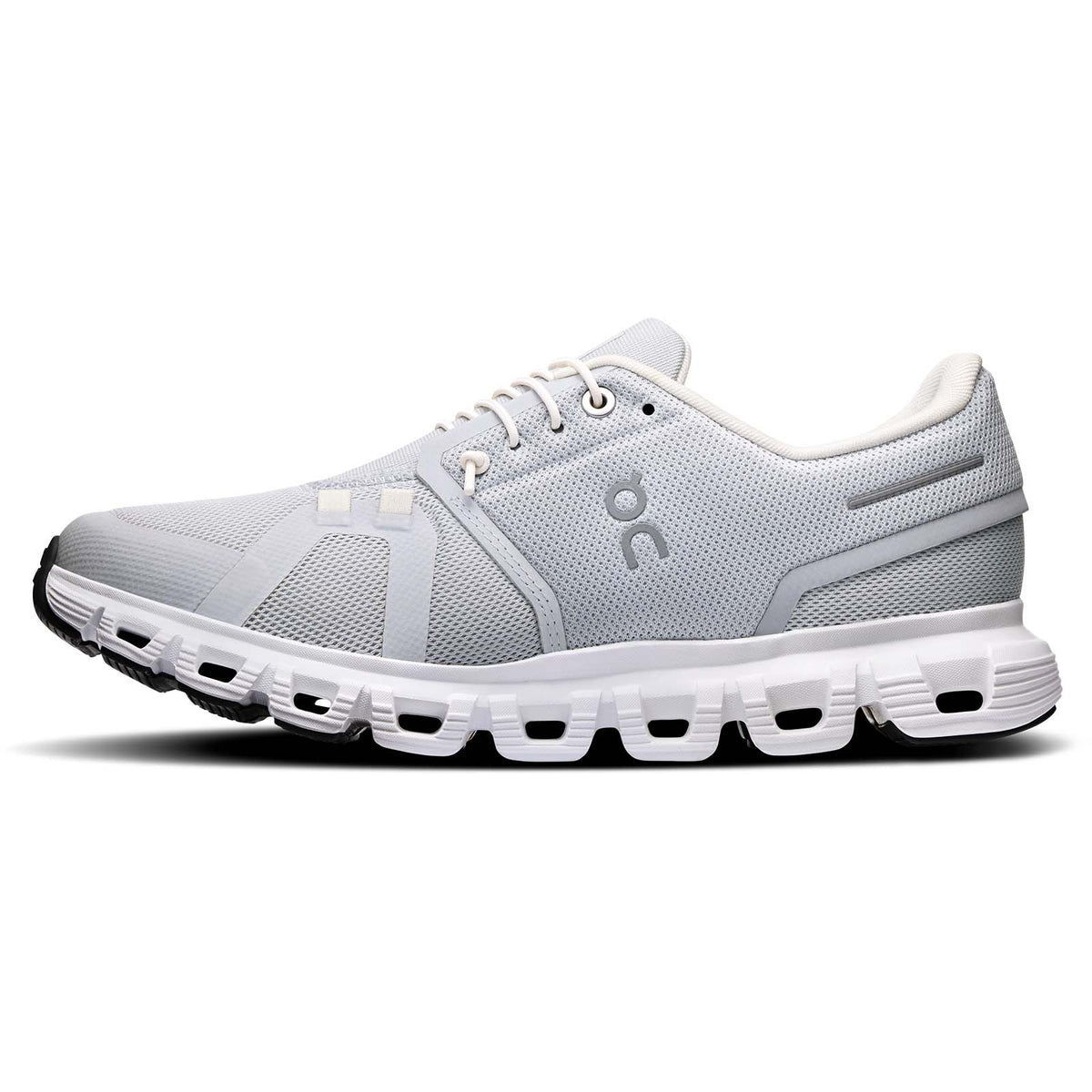 On Cloud 6 Womens Regular-Fit All-Day Shoes