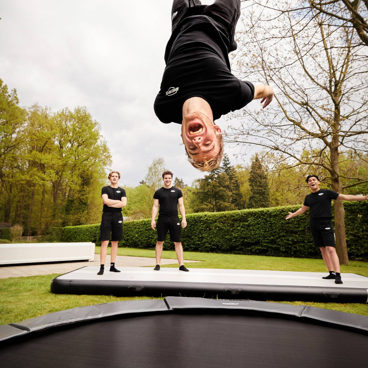 BERG SPORTS Elite FlatGround 380 Trampoline Grey