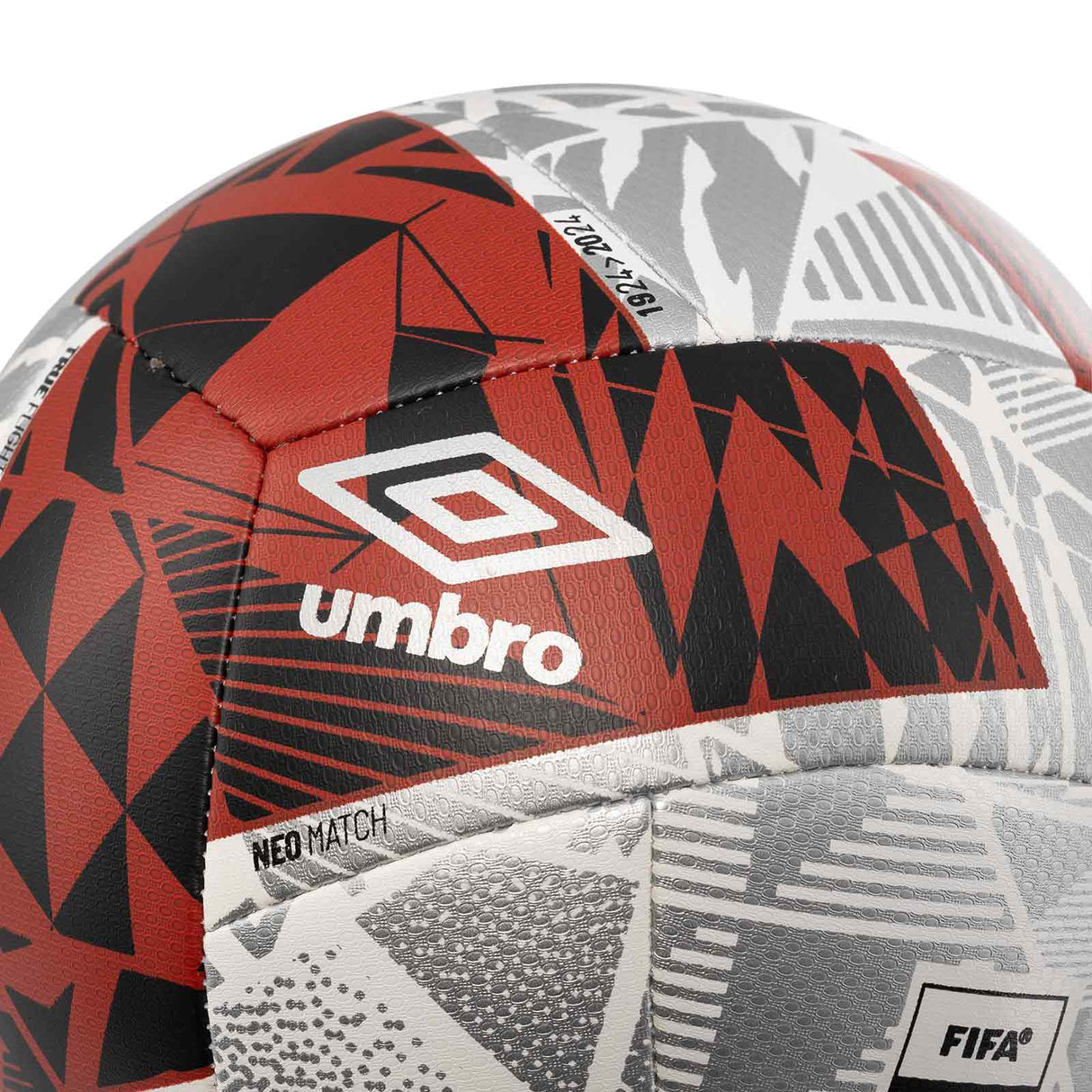 Umbro Neo Match Graphic Print Football - Size 5