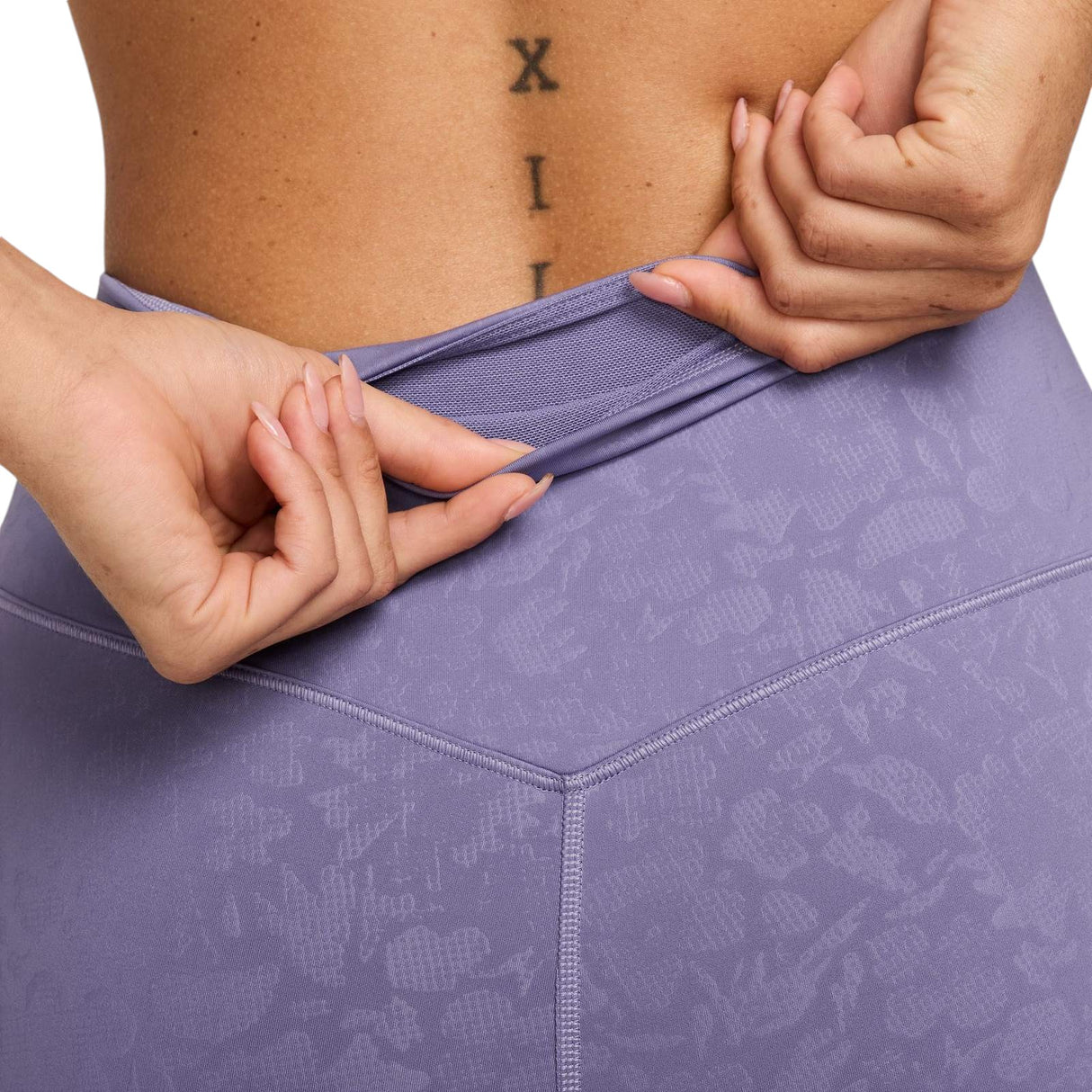 Nike Universa Womens Medium-Support High-Waisted 7/8 Leggings