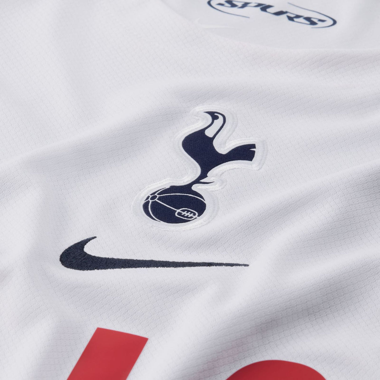 Nike Tottenham Hotspur 2025/26 Home Jersey - Crest