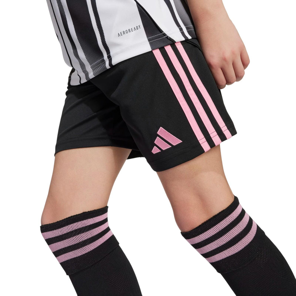 adidas Juventus Football 2025/26 Kids Home Short Model Close-Up Side View