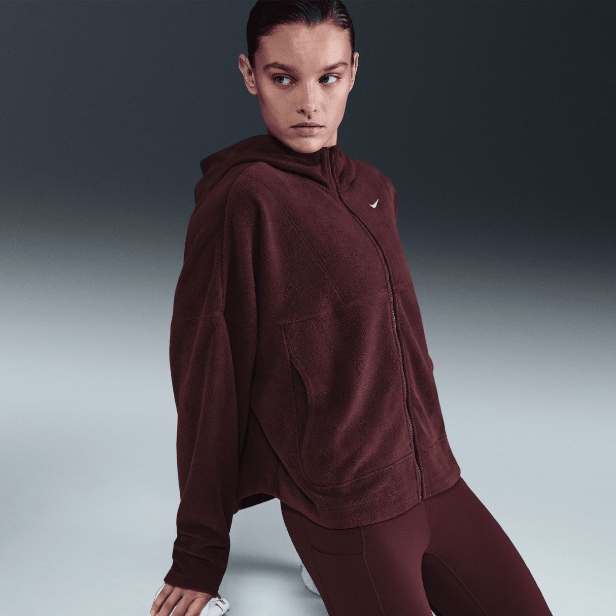 Nike Wmns ONE TF FZ TOP POLAR Maroon