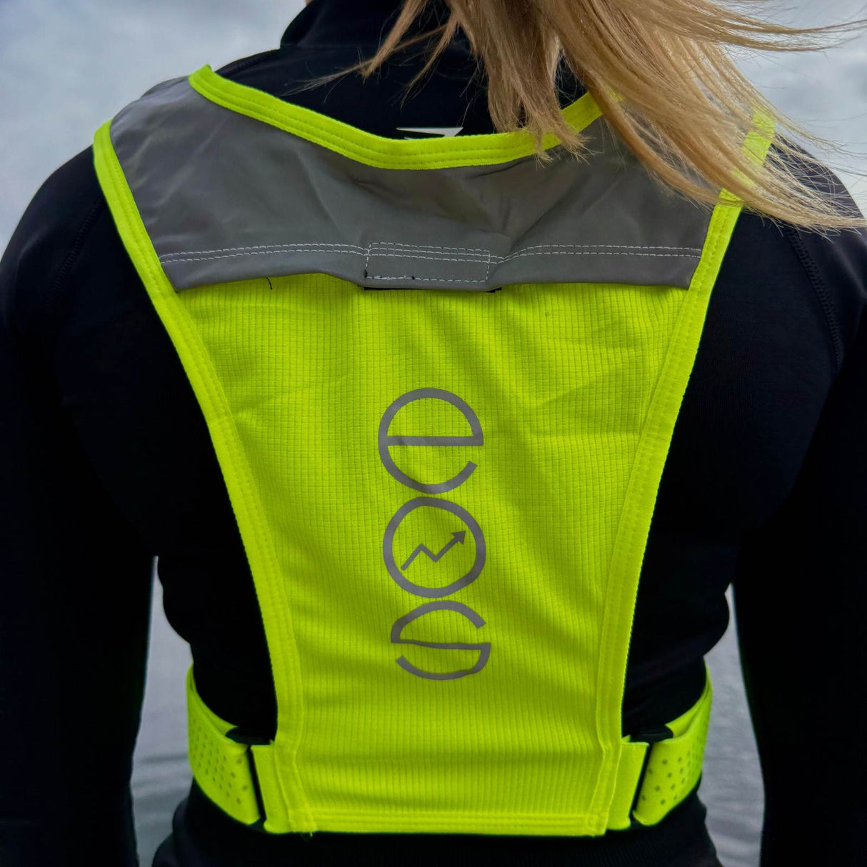 EOS Elite UltraLight 2.0 Reflective Running Vest