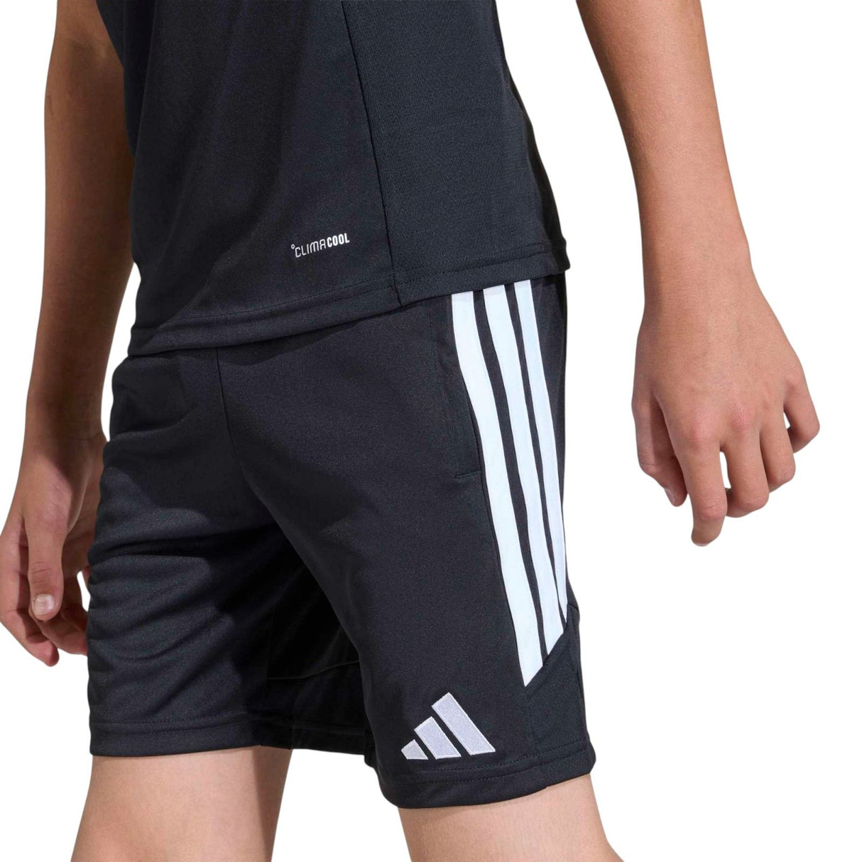 adidas Boys Tiro 26 Shorts Black