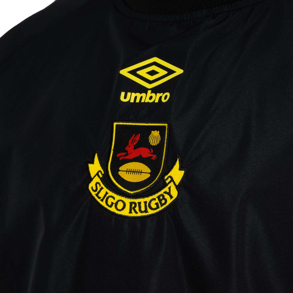 Umbro Sligo RFC Contact Top Jnr Red