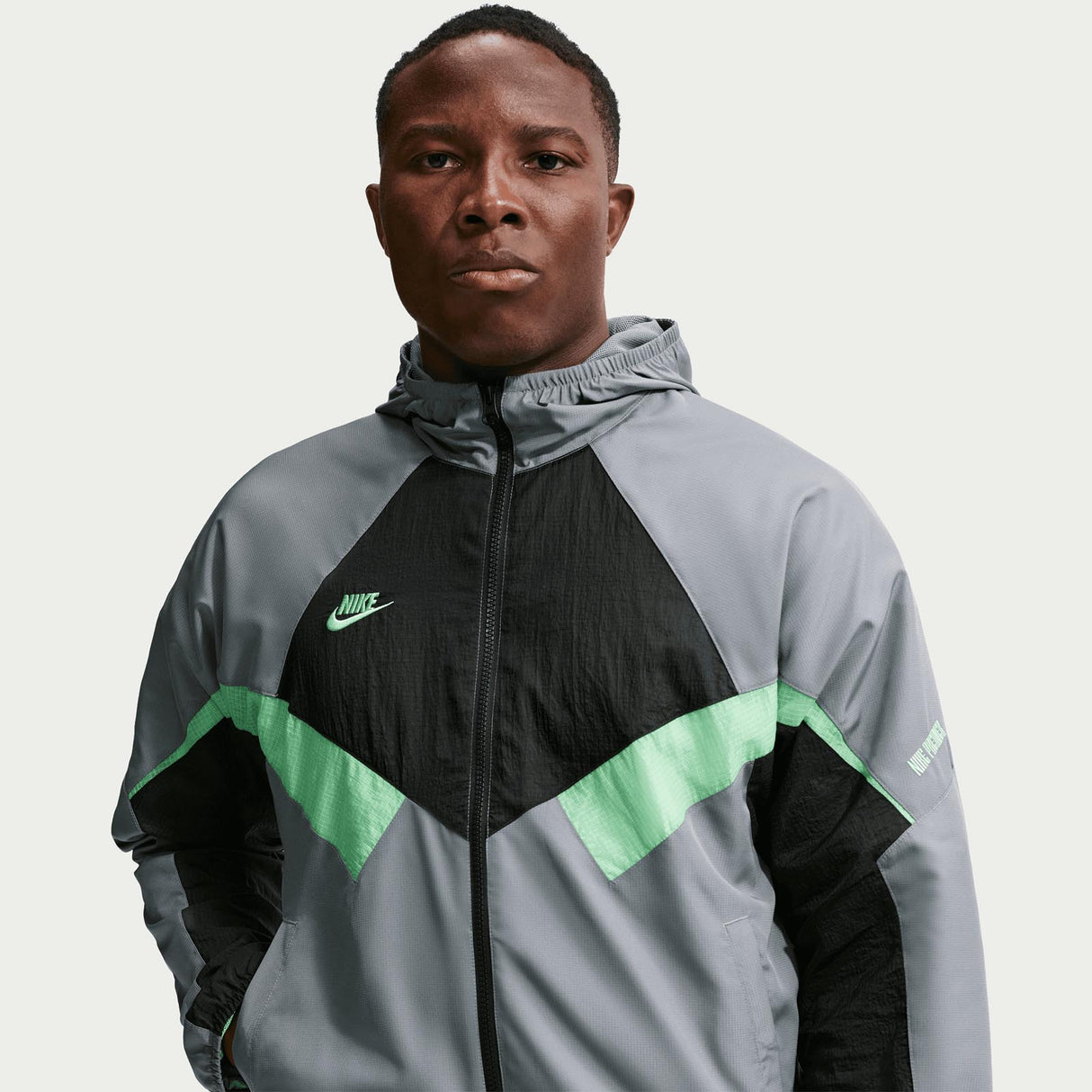 Nike Mens RPL PRMR hd Trk Jacket Green