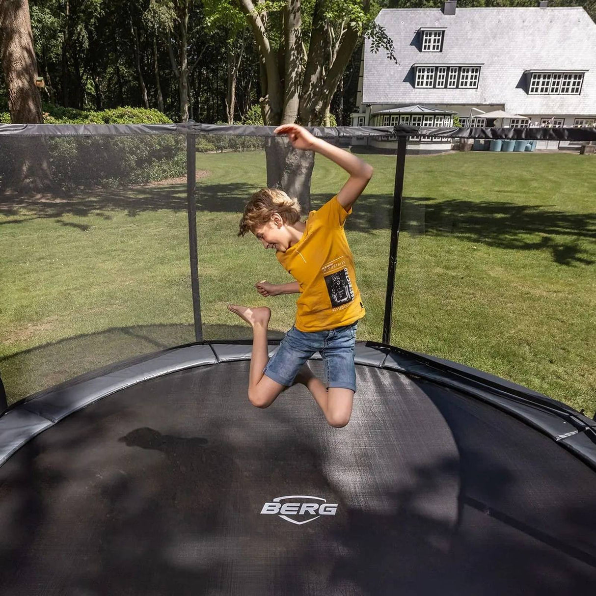 BERG Champion InGround 430 Trampoline Grey + Safety Net DLX XL