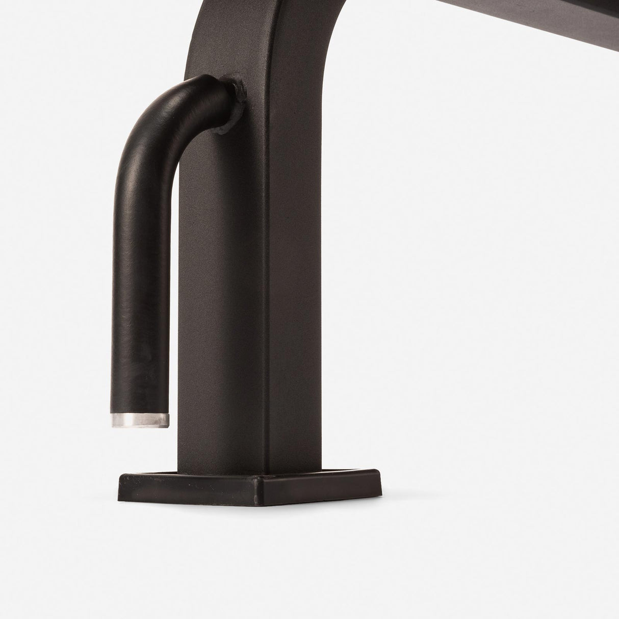 Rival B4 Flat Weight Bench