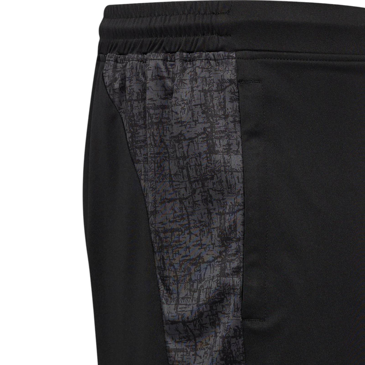 Castore FAI Ireland Football 2025/26 Womens Training Short Close-Up Side View
