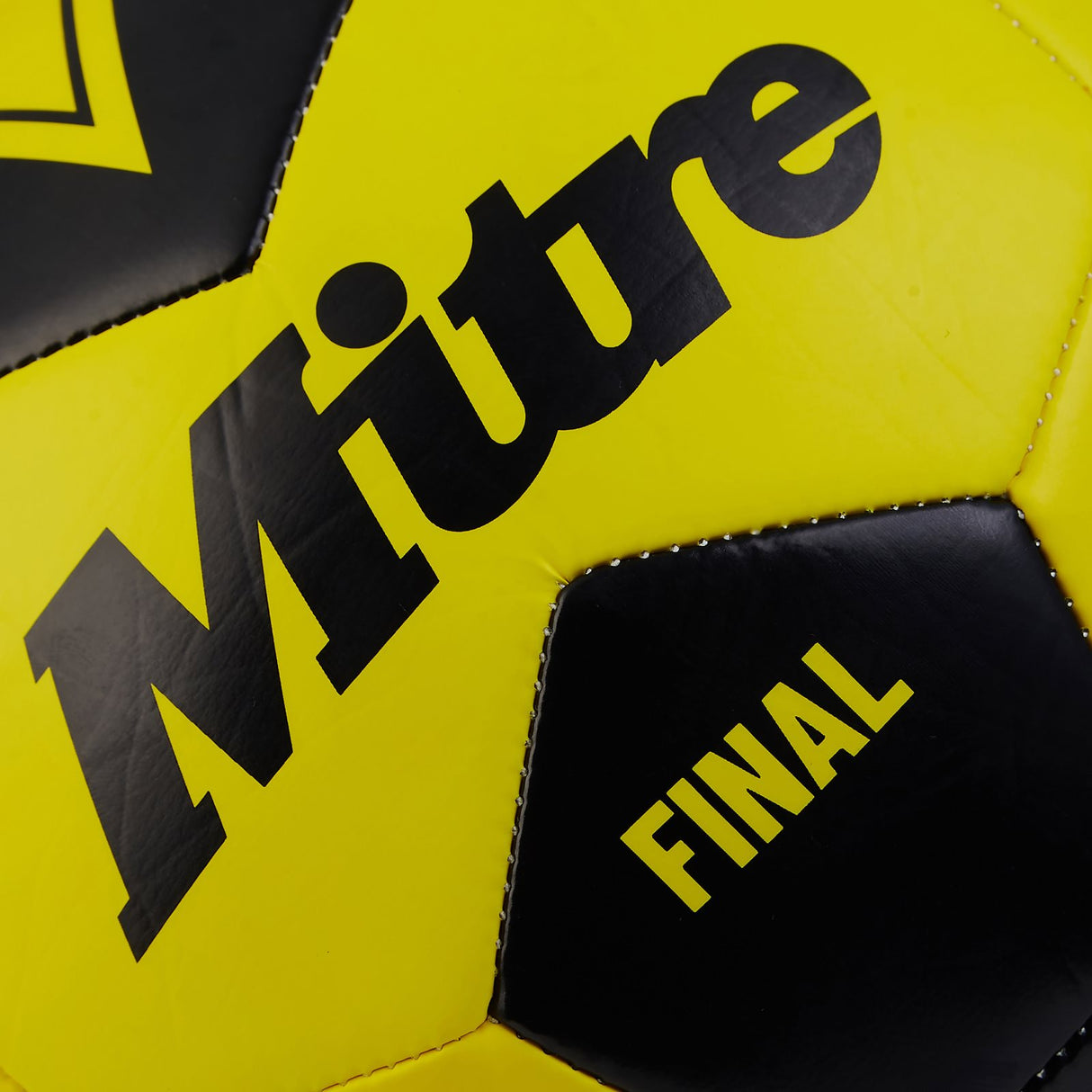 Mitre Final 2024/25 Football - Size 4
