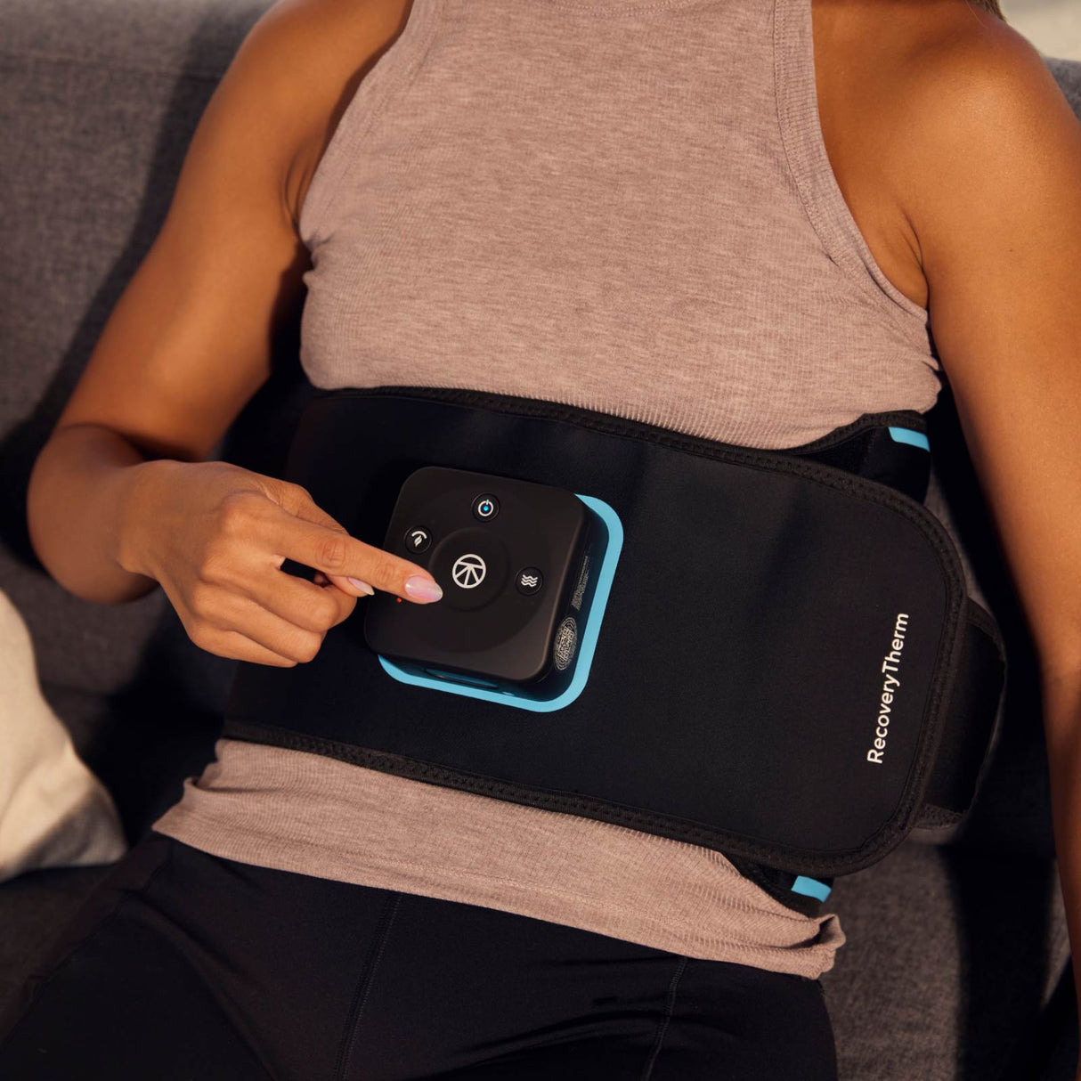 Therabody RecoveryTherm Back Hot Wrap