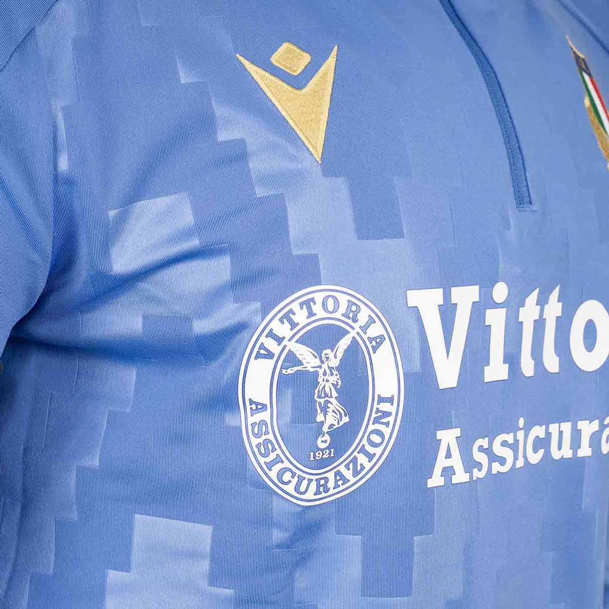 Macron Italy 25 Training HZ Top Blue