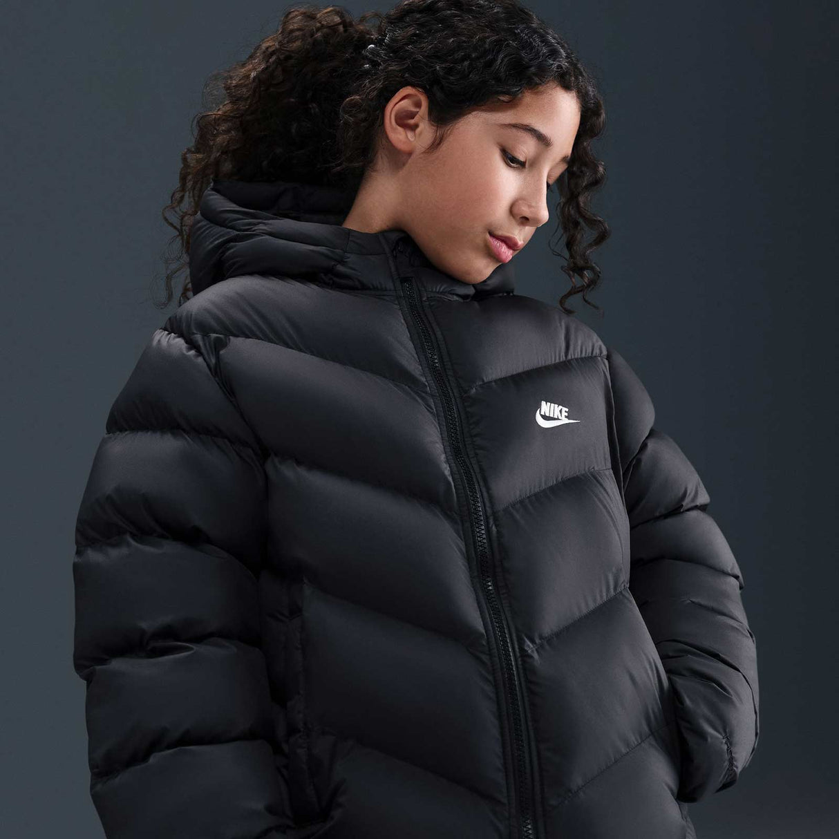 Nike Sportswear All Day Play Kids Therma-FIT Loose-Fit Puffer Jacket