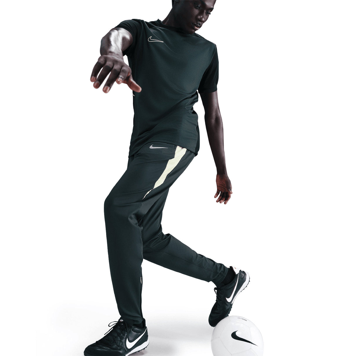 Nike Mens TF STRK PANT KPZ WW Green