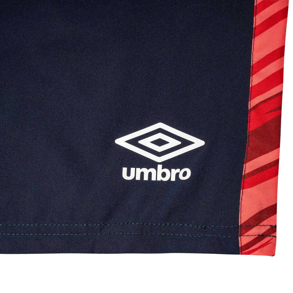 Umbro St Patricks Athletic Football Club Euro 2025 Kids Short Close-Up Umbro Branding View