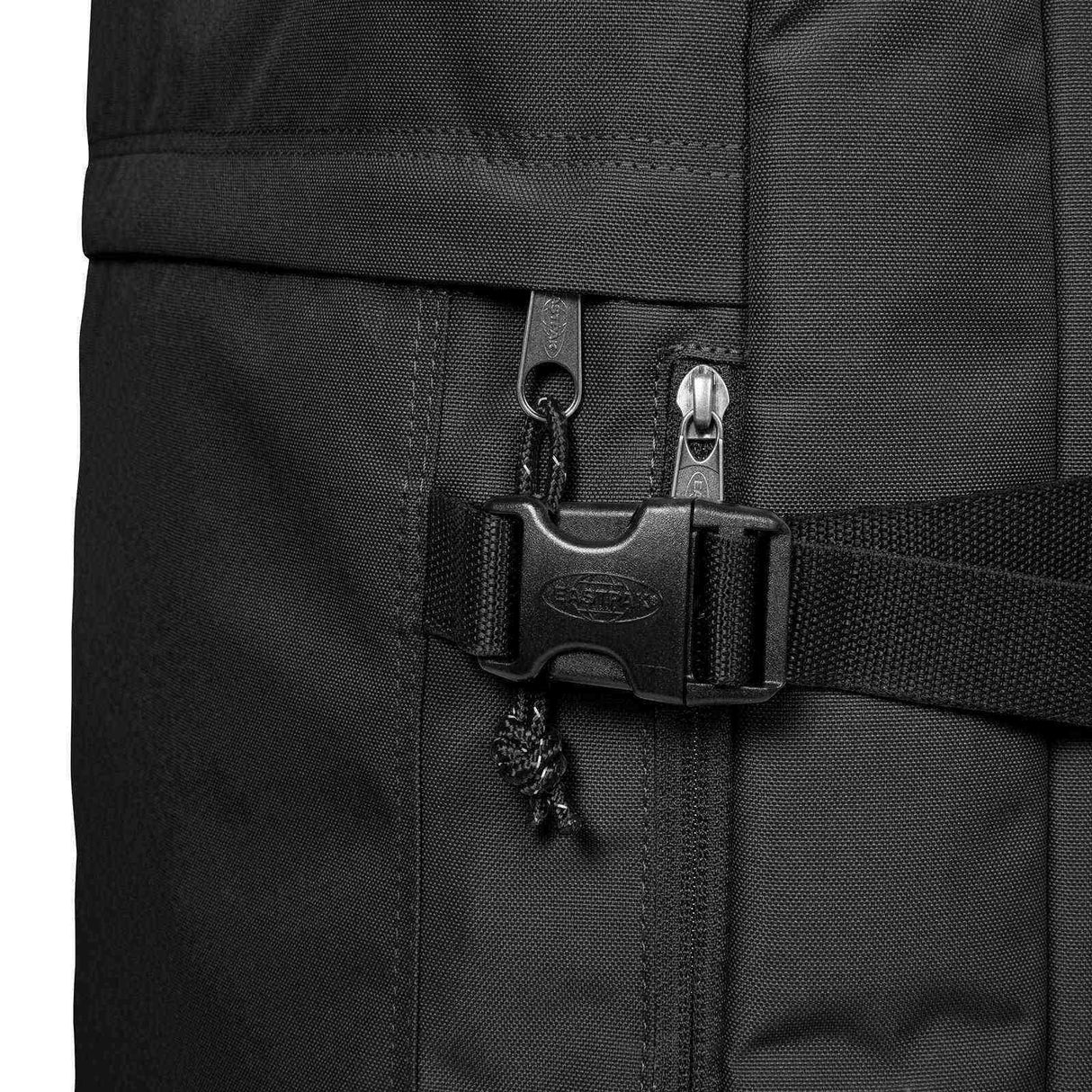 EASTPAK Travelpack Black