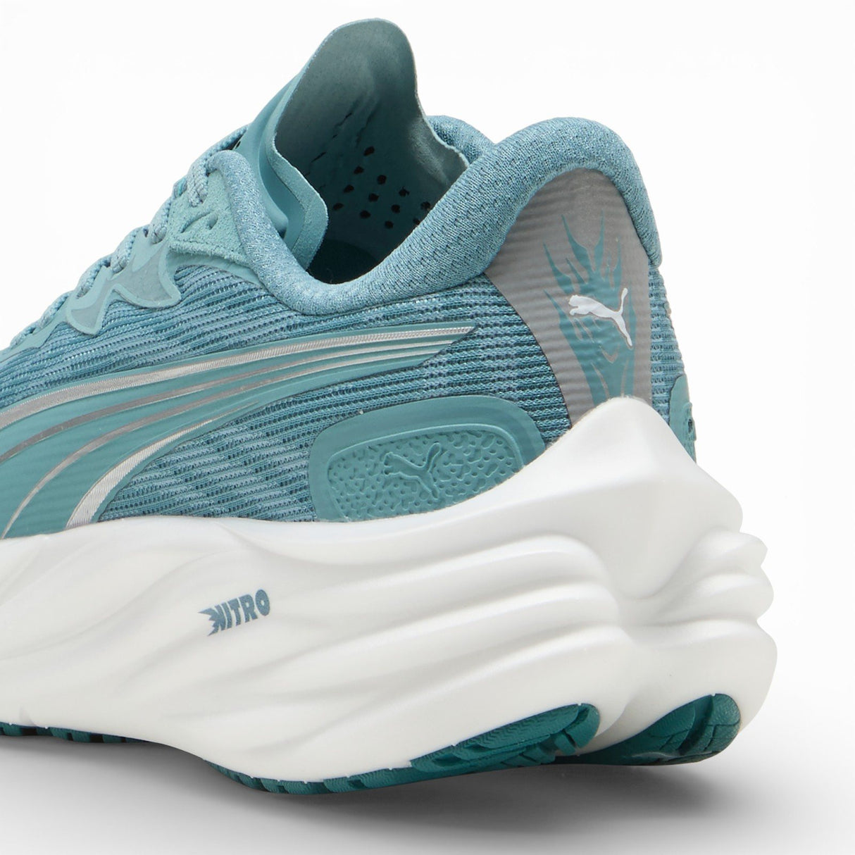 Puma Velocity Nitro™ 4 Regular-Fit Mens Running Shoes