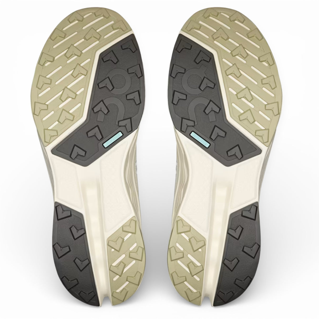 ON Cloudsurfer Trail 2 Mens Grey