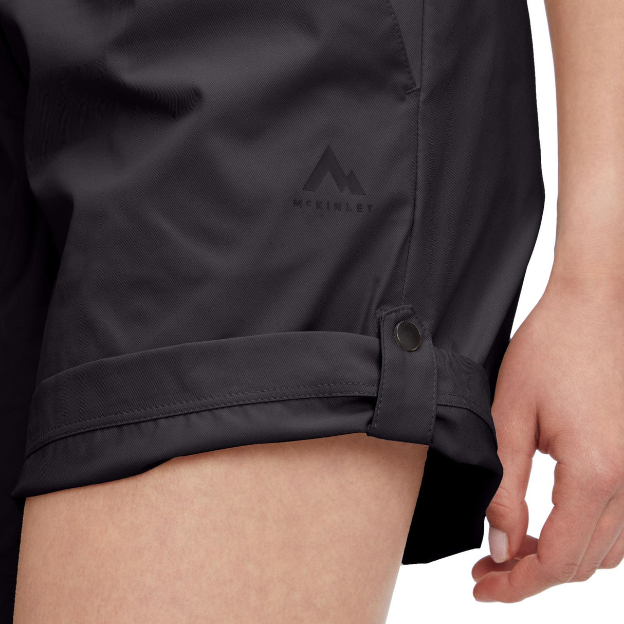 MCKINLEY Ellery W Shorts Berm BLACK