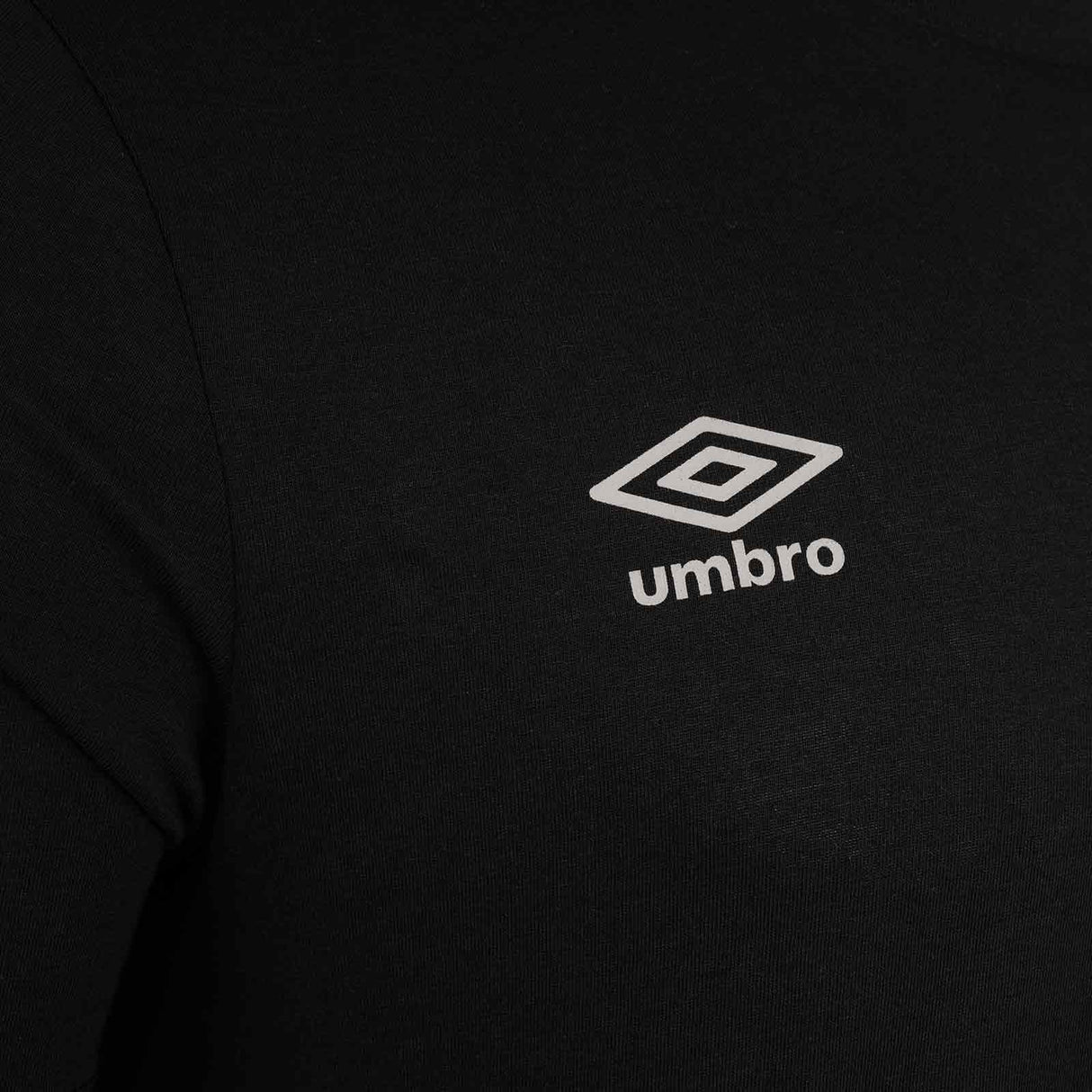 UMBRO MENS CAMO BK GRAPHIC TEE BLACK