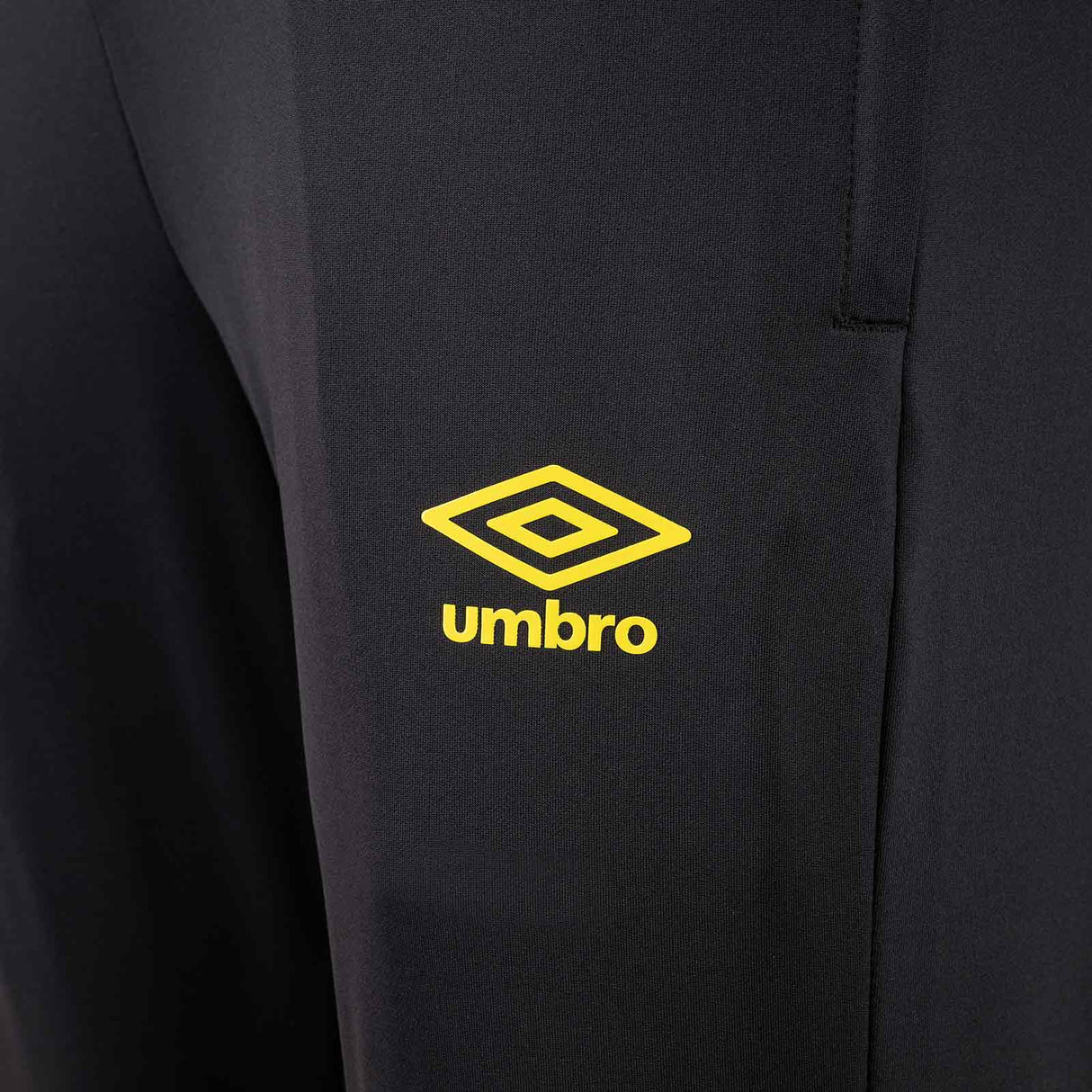 Umbro Sligo RFC Training Pant Jnr Black