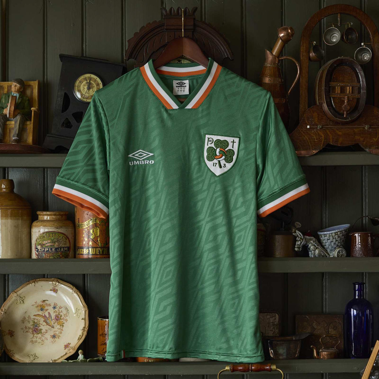 Umbro 17-3 2026 Adults Short Sleeve Football Jersey